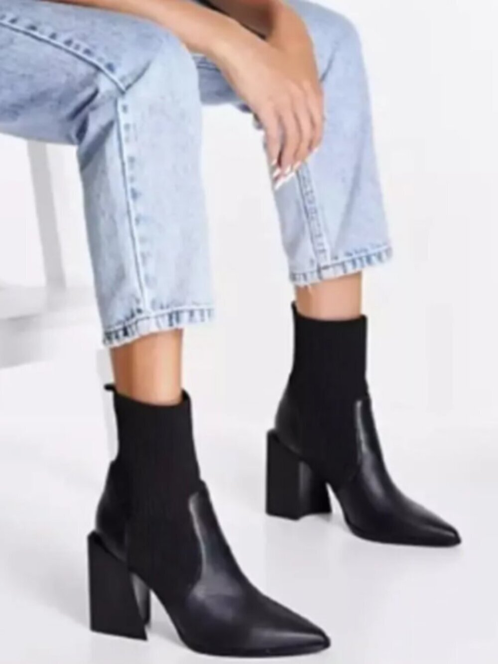 Steve Madden Tackle Leather Sock Knit Ankle Boots 6